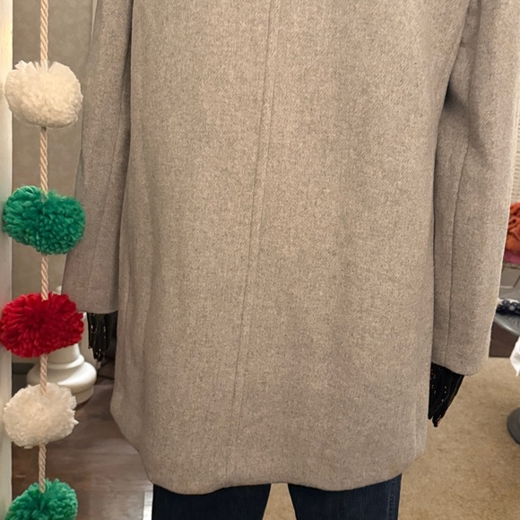NWT J Crew Factory Light Gray City Coat Size 8 - Picture 6 of 10